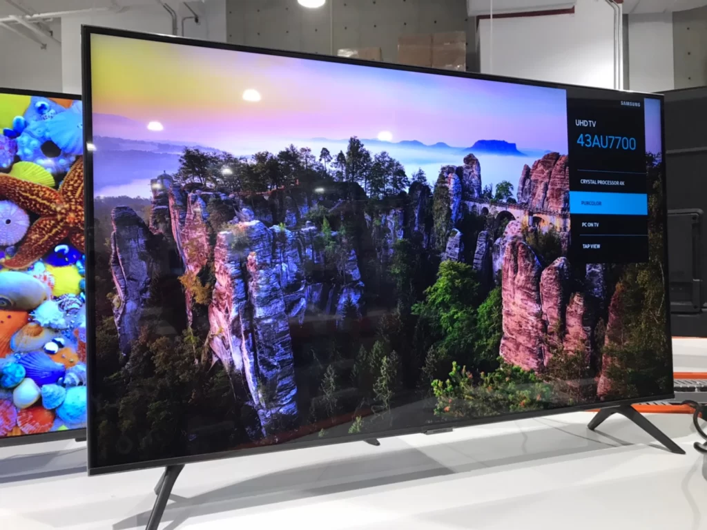 SAMSUNG ４3"CRYSTAL 4K UHD電視