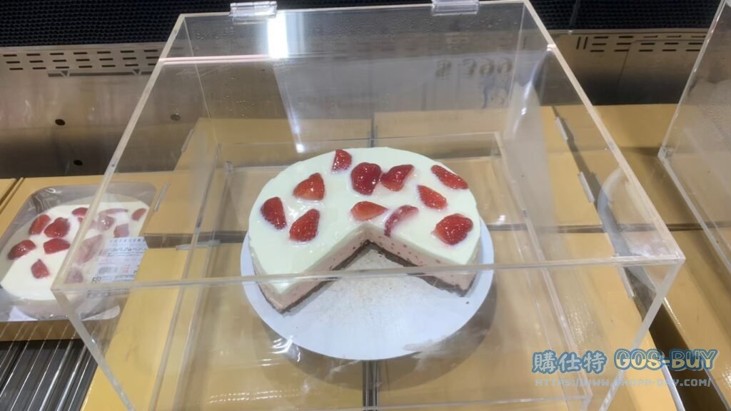 STRAWBERRY CHEESECAKE 草莓生乳酪蛋糕 #135501