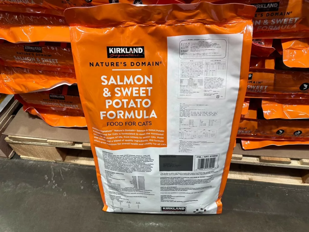 科克蘭乾貓糧鮭魚和甘薯配方#570940