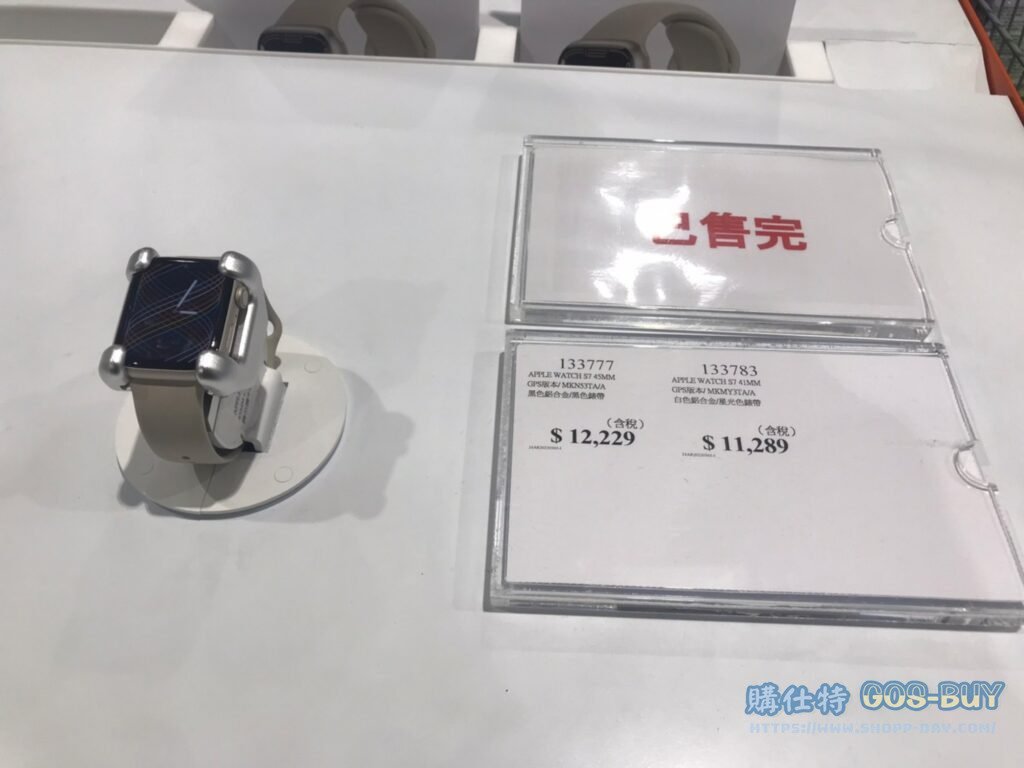 APPLE WATCH S7 45MM GPS版本/ MKN53TA/A 黑色鋁合金/黑色錶帶 #133777 41MM GPS版本/ MKMY3TA/A 白色鋁合金/星光色錶帶 #133783