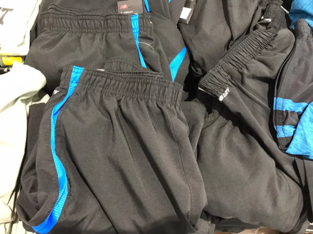 NEW BALANCE男運動短褲