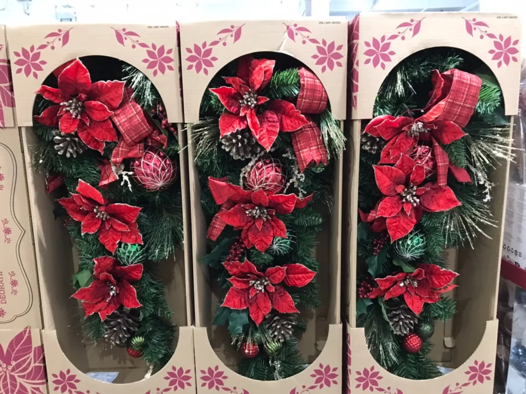 32IN DECORATED SWAG 聖誕松果裝飾花串 金/紅