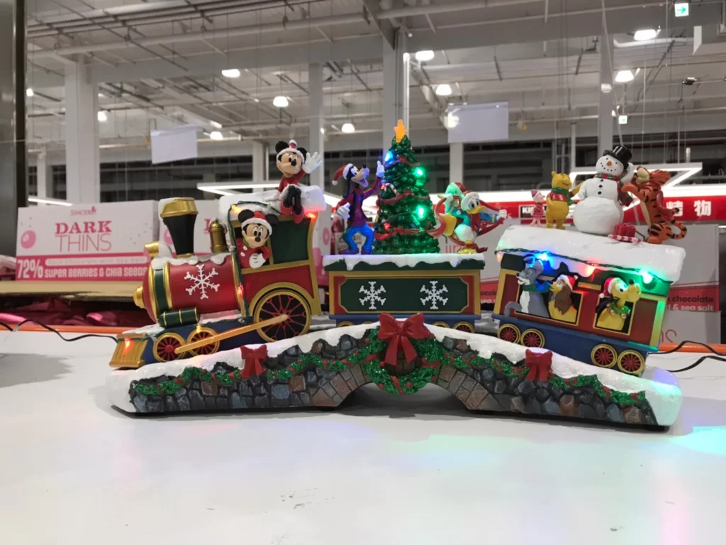 DISNEY HOLIDAY TRAIN 聖誕列車 長52寬17高26公分