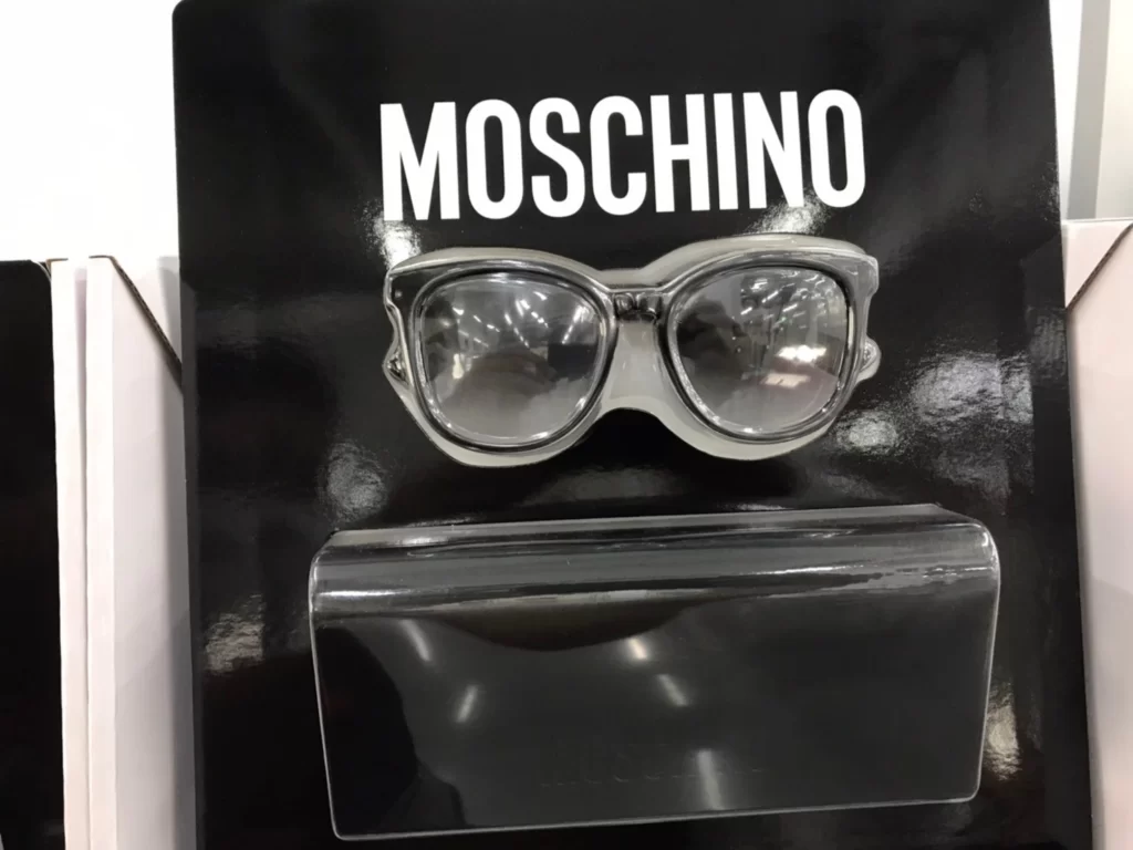 MOSCHINO SUNGLASSES 膠框黑色太陽眼鏡 I/IOS074/F/S 80790 56-18-145