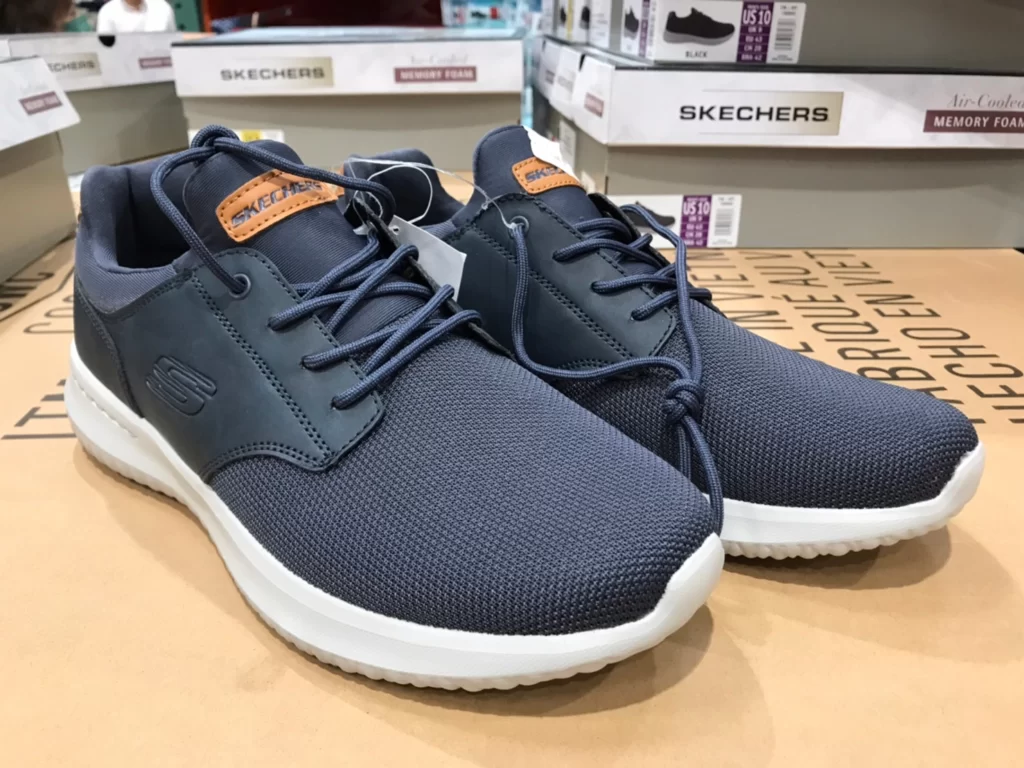 SKECHERS男休閒鞋