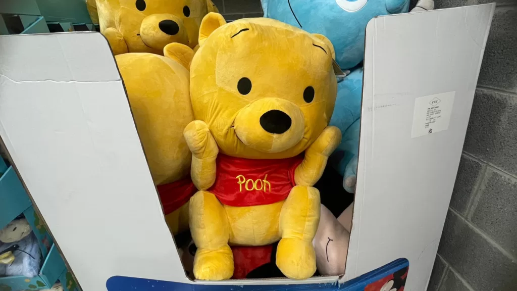 DISNEY 29IN PLUSH 29吋托腮絨毛玩偶 米奇/維尼/毛怪 #136665