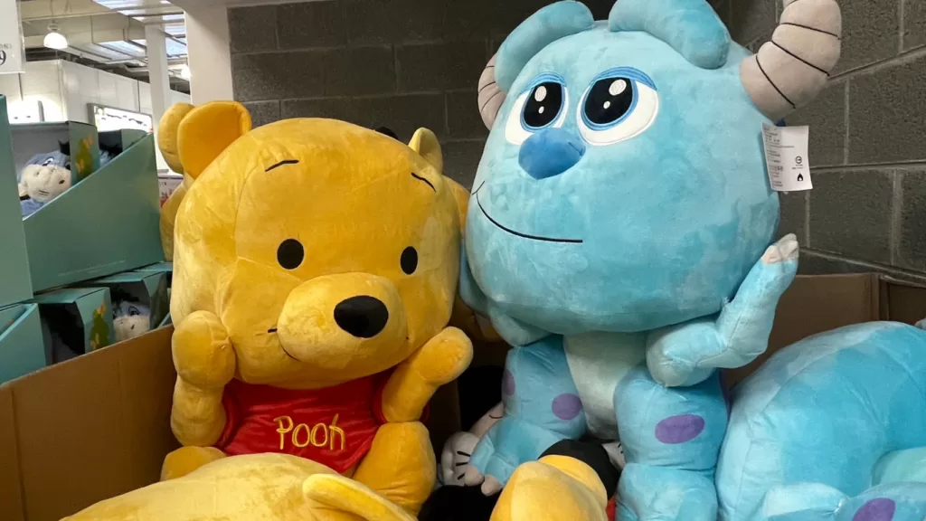 DISNEY 29IN PLUSH 29吋托腮絨毛玩偶 米奇/維尼/毛怪 #136665